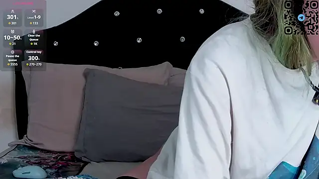 nonawhitemm online show from November 28, 12:02 am