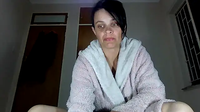 Snapshot of RandySandy007 chatting on December 17, 8:10 pm RandySandy007 online show from December 17, 8:10 pm