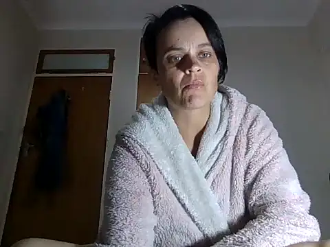 Snapshot of RandySandy007 chatting on January 8, 7:03 pm RandySandy007 online show from January 8, 7:03 pm