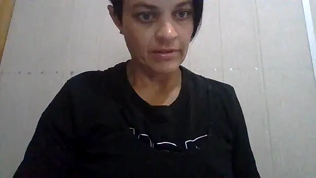 Snapshot of RandySandy007 chatting on February 4, 6:14 am RandySandy007 online show from February 4, 6:14 am