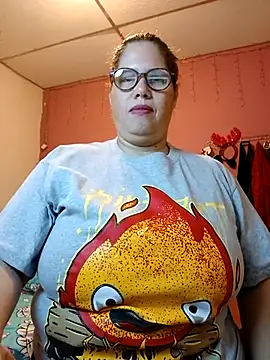 EllisW8 online show from February 25, 10:47 am