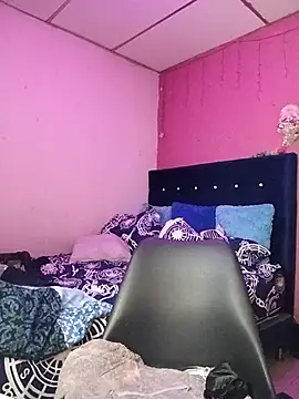 EllisW8 online show from September 26, 12:09 pm