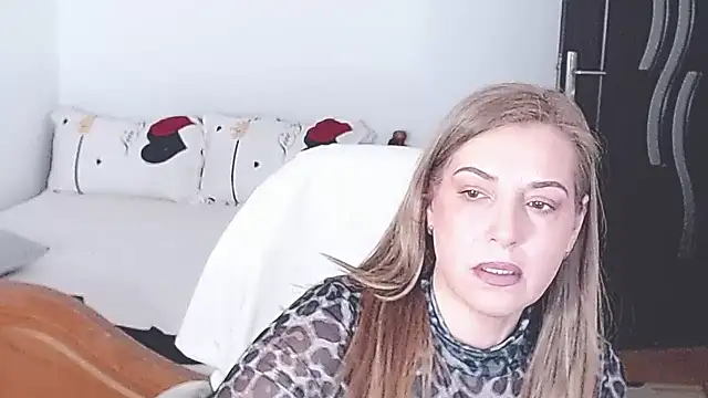 evamaria2024 online show from February 9, 12:09 pm