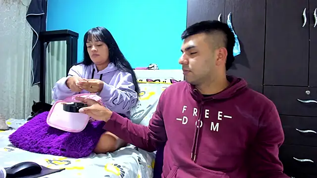 2ScarletandRyan8 online show from November 15, 10:01 am