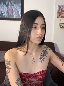 Snapshot of ananya_sex1 chatting on April 23, 7:09 am ananya sex1 online show from April 23, 7:09 am