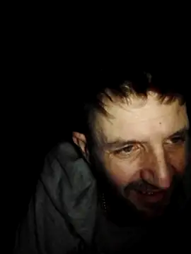 Nawtyslaveteen online show from April 5, 1:03 am