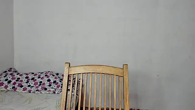 Jade Dorthini online show from March 15, 6:54 pm