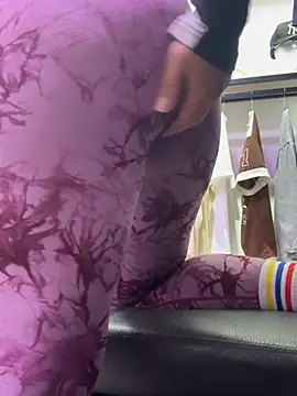 kim monti online show from March 22, 11:35 am