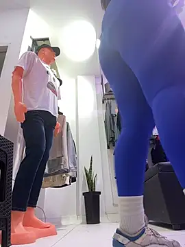 kim monti online show from April 19, 12:15 pm