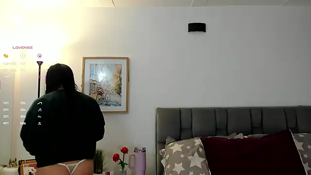 Snapshot of Gigi-bom chatting on February 15, 10:39 pm Gigi-bom online show from February 15, 10:39 pm