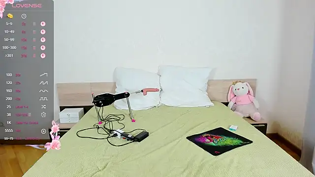 Cowell Adelina online show from September 30, 9:36 am