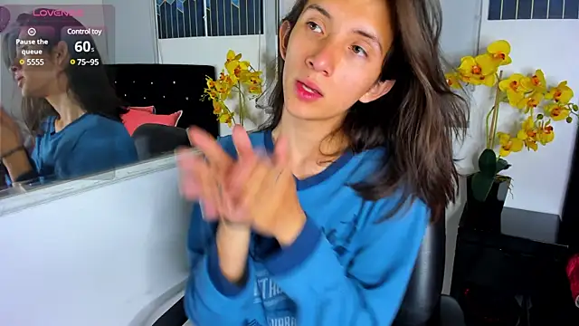 Snapshot of Feniix__ chatting on January 16, 3:23 am Feniix online show from January 16, 3:23 am