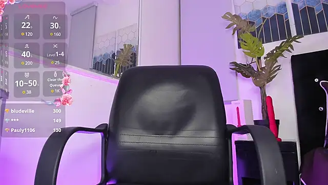 Snapshot of Feniix__ chatting on January 24, 9:39 am Feniix online show from January 24, 9:39 am