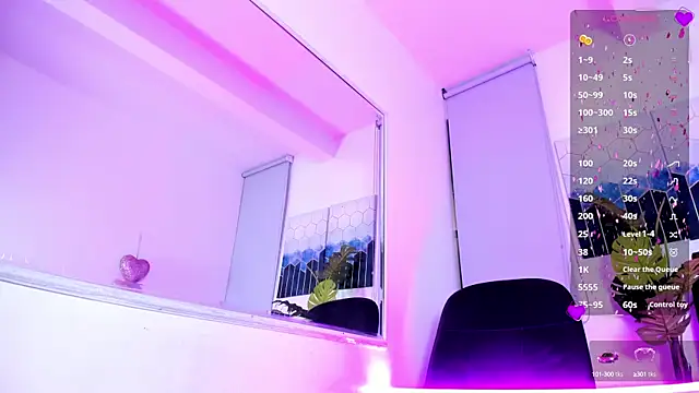 Snapshot of Feniix__ chatting on March 11, 6:53 am Feniix online show from March 11, 6:53 am