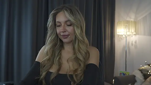 JoanneGG online show from November 15, 1:47 am