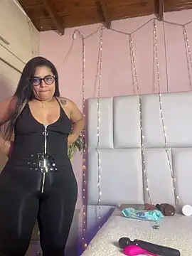 kiana cream online show from February 16, 11:49 am