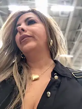  Abril-Office1 online show from November 24, 3:56 pm