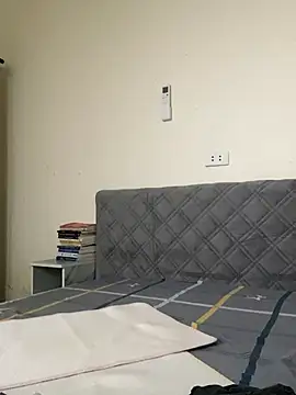 Snapshot of Ruby_bear chatting on November 10, 5:06 am Ruby bear online show from November 10, 5:06 am