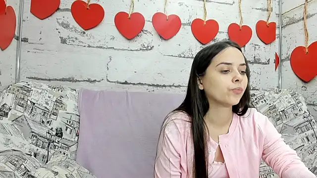 Tiny JuJu online show from September 19, 1:18 am