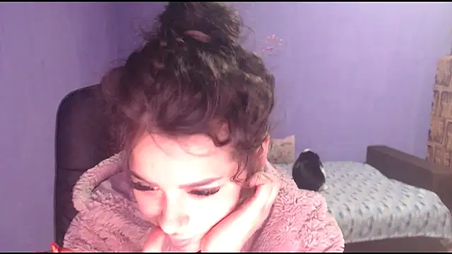 LovelyJulliette online show from February 11, 4:13 pm