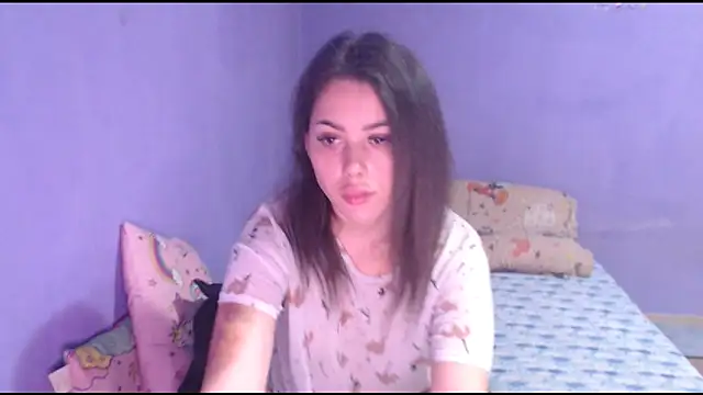 LovelyJulliette online show from March 7, 8:11 pm