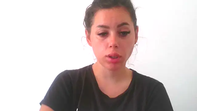 LovelyJulliette online show from September 14, 11:53 am