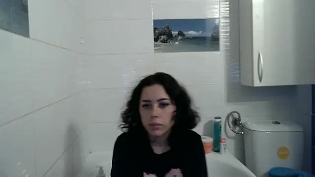 LovelyJulliette online show from November 4, 1:54 pm