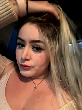Snapshot of natashasweet chatting on October 11, 10:52 pm natashasweet online show from October 11, 10:52 pm