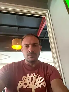 Snapshot of Adventurehotman chatting on September 13, 4:40 pm Adventurehotman online show from September 13, 4:40 pm