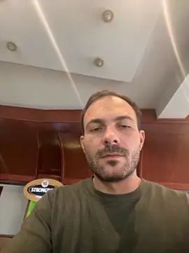 Snapshot of Adventurehotman chatting on October 16, 12:06 pm Adventurehotman online show from October 16, 12:06 pm