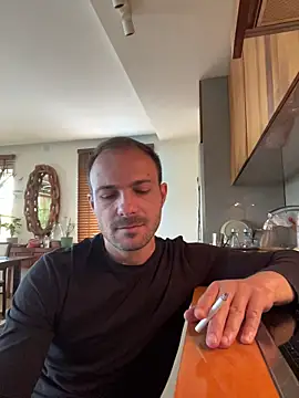 Adventurehotman online show from May 22, 12:22 pm