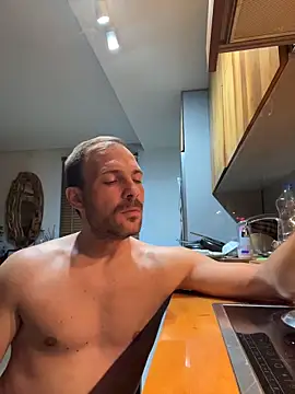 Adventurehotman online show from May 31, 12:08 am