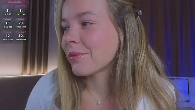 milly shy online show from December 4, 6:44 am