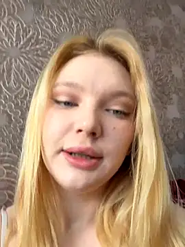 Snapshot of AmmyHot chatting on November 6, 4:57 am AmmyHot online show from November 6, 4:57 am