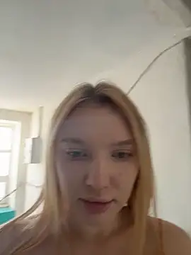 Snapshot of AmmyHot chatting on November 25, 4:56 am AmmyHot online show from November 25, 4:56 am