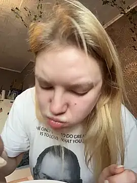 AmmyHot online show from February 3, 2:53 am