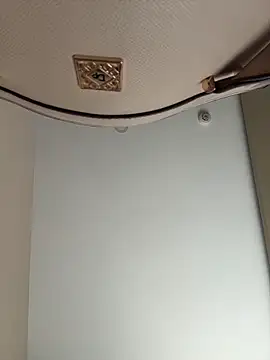 AmmyHot online show from April 8, 3:06 am