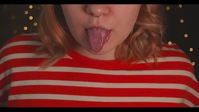 Snapshot of cuteamberlyyy chatting on December 13, 5:05 am cuteamberlyyy online show from December 13, 5:05 am