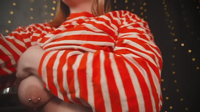 Snapshot of cuteamberlyyy chatting on October 3, 5:15 am cuteamberlyyy online show from October 3, 5:15 am