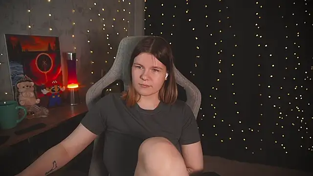 Snapshot of cuteamberlyyy chatting on October 16, 4:46 am cuteamberlyyy online show from October 16, 4:46 am