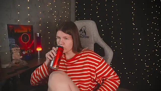 Snapshot of cuteamberlyyy chatting on November 27, 3:30 am cuteamberlyyy online show from November 27, 3:30 am