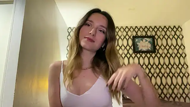 SirenaBelle online show from December 12, 11:29 am