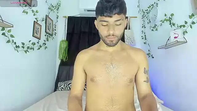 Alex BigDickkk online show from September 19, 9:26 pm