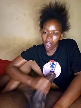 Snapshot of Tight_pussy_ke chatting on November 8, 11:21 am Tight pussy ke online show from November 8, 11:21 am