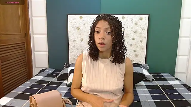 Snapshot of InkedSabrina chatting on February 1, 9:08 pm InkedSabrina online show from February 1, 9:08 pm