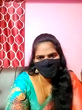 Snapshot of melina214 chatting on January 8, 5:15 pm melina214 online show from January 8, 5:15 pm