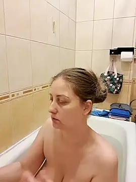 Sakura Green online show from December 7, 8:16 pm