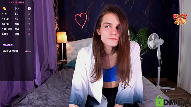 Snapshot of Will_Will_ chatting on January 24, 2:19 pm Will Will online show from January 24, 2:19 pm