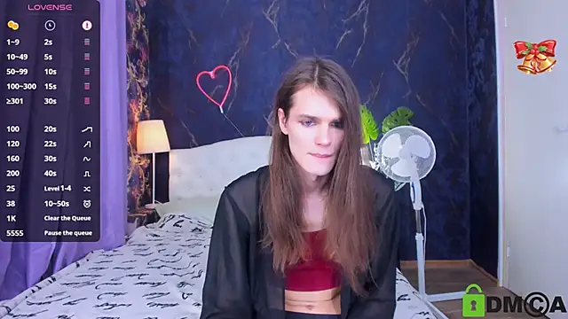 Snapshot of Will_Will_ chatting on February 22, 10:07 am Will Will online show from February 22, 10:07 am