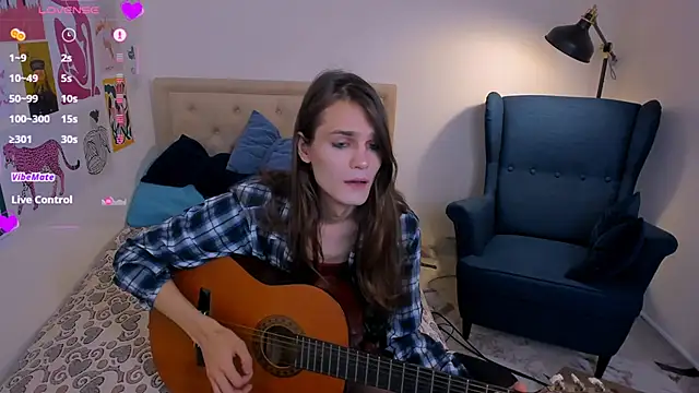 Snapshot of Will_Will_ chatting on November 12, 1:55 pm Will Will online show from November 12, 1:55 pm